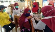 Vaksinasi COVID-19 Dosis 1 dan 2 di Desa Sokawati